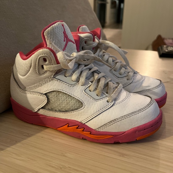 Jordans “pinksicle” kids size 13c. Pink Jordan sneakers - Picture 3 of 6